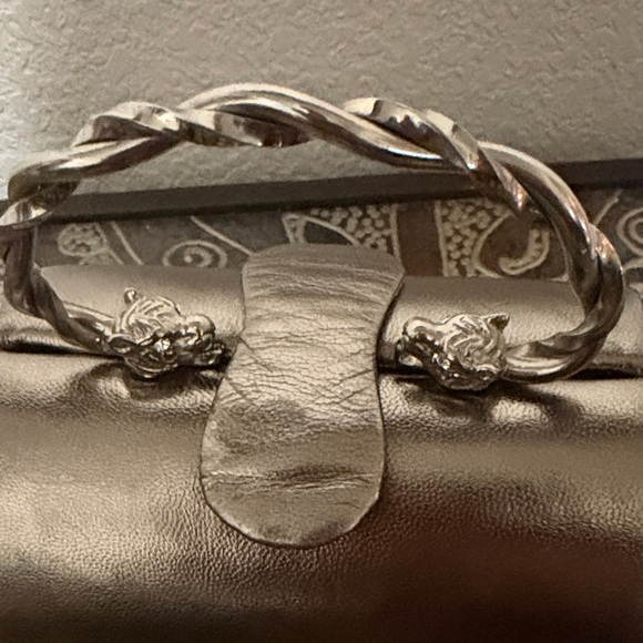 Rodo Metallic gold Clutch - Picture 2 of 7